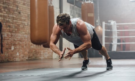 Chris Hemsworth, Loup, Fitness shoot. 15 August 2018. Photo by Greg Funnell
