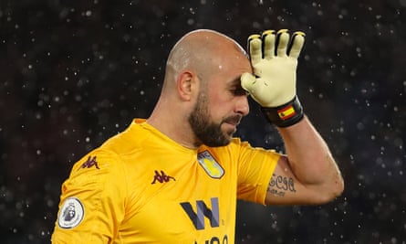 For 25 Minutes I Ran Out Of Oxygen Pepe Reina On Battling Coronavirus Aston Villa The Guardian