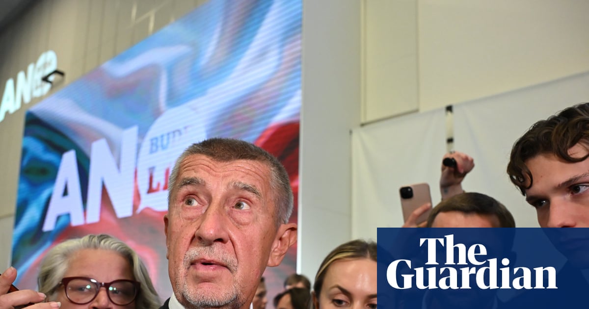 Czech populist Andrej Babiš in talks to form stable government after election win