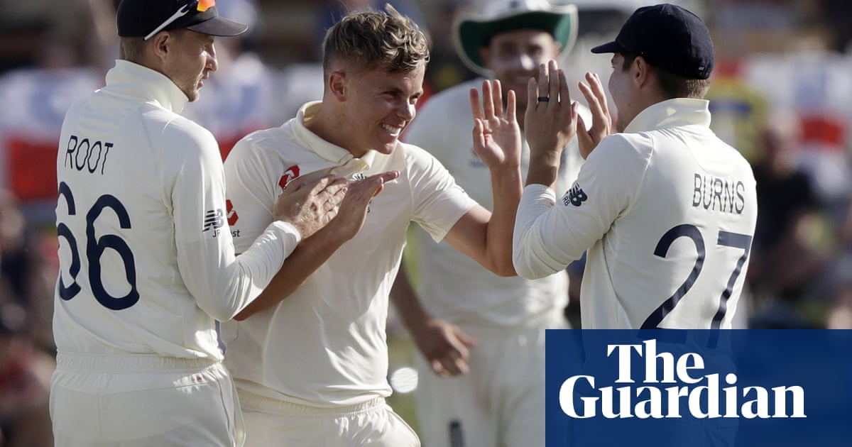 England gain upper hand in first Test against New Zealand