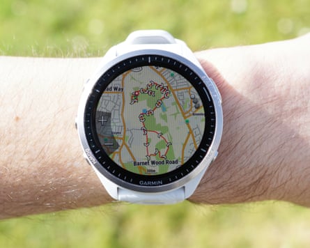 Garmin Forerunner 965 review maps