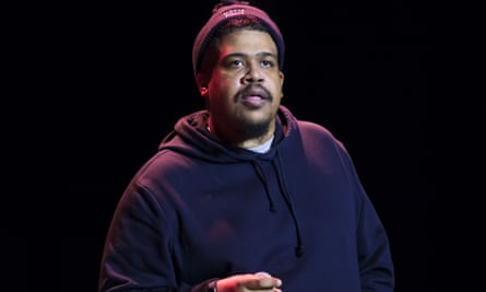 Trugoy se produisant avec De La Soul au Roundhouse de Londres en 2017.