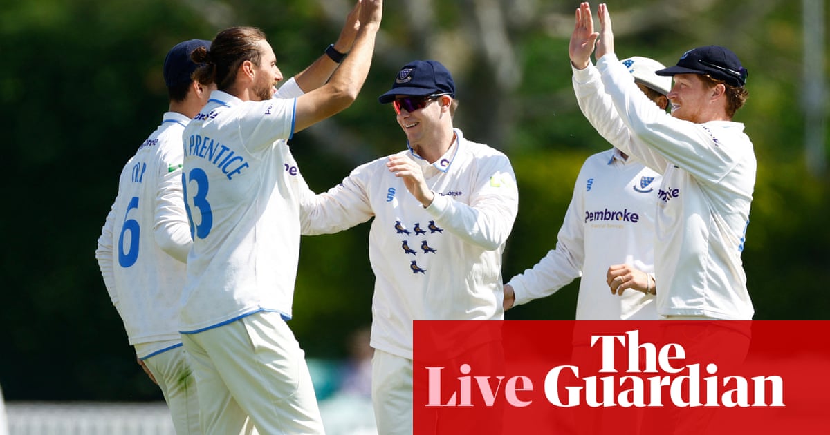 County cricket: Worcestershire v Sussex, Yorkshire v Glamorgan, and more – live