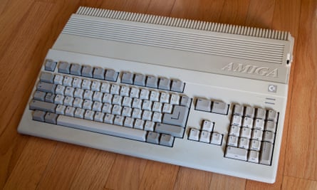 The Amiga 500. So stately! So boring! So… gray!