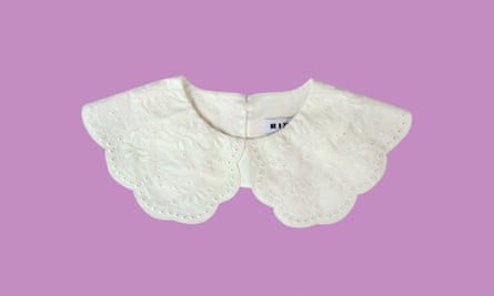 Embroidered cotton collar