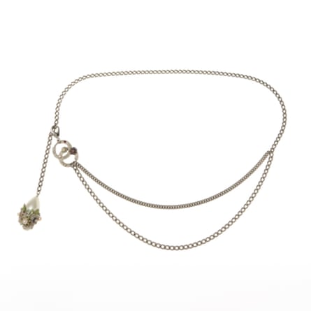 Chanel Silver ‘CC’ Chain Belt