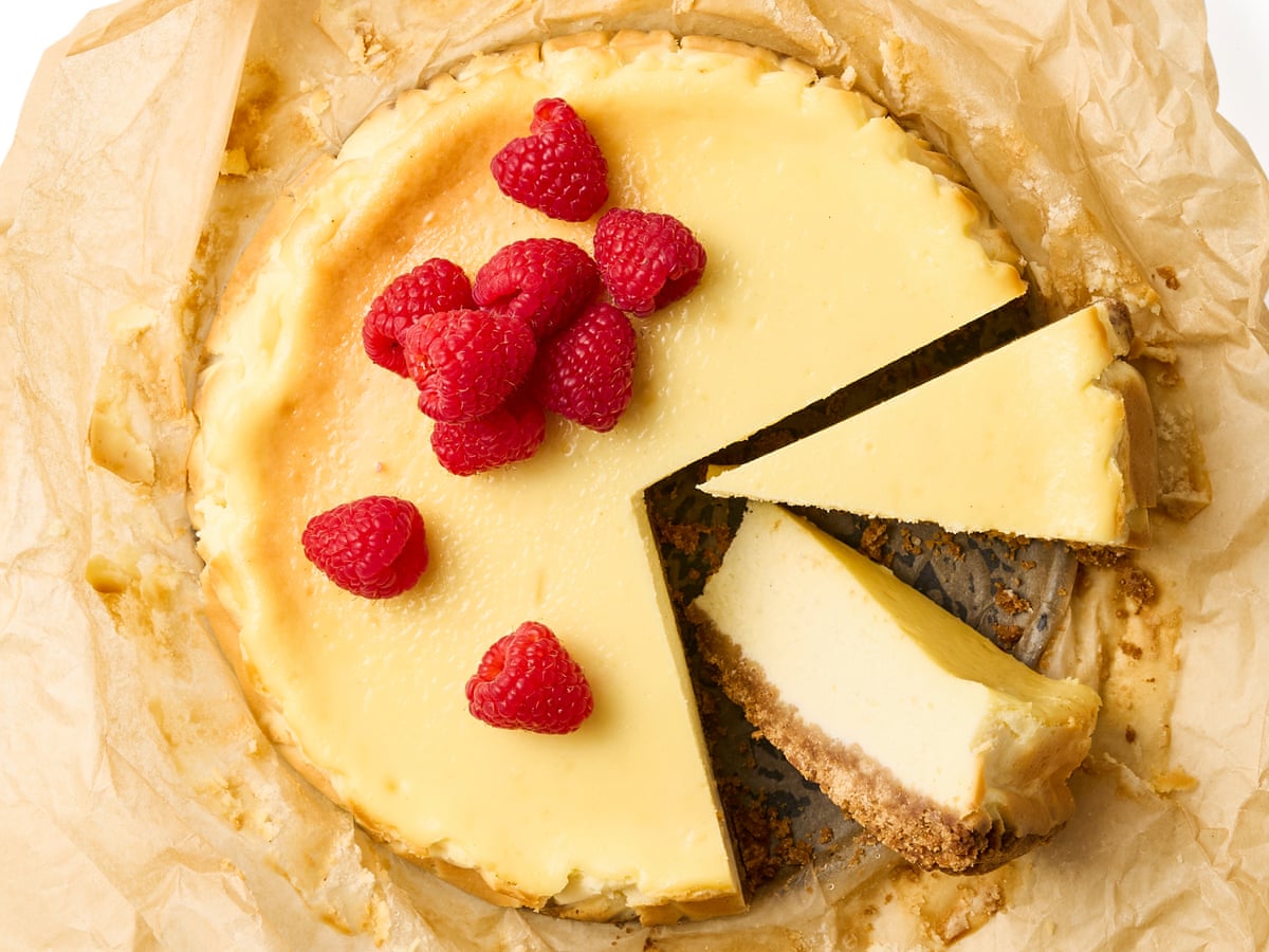 Perfect American baked cheesecake