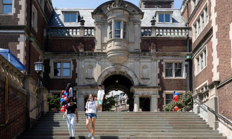 Students return to University of PennsylvaniaStudents return to the University of Pennsylvania amid the coronavirus disease (COVID-19) pandemic in Philadelphia, Pennsylvania, U.S., August 24, 2021. REUTERS/Hannah Beier