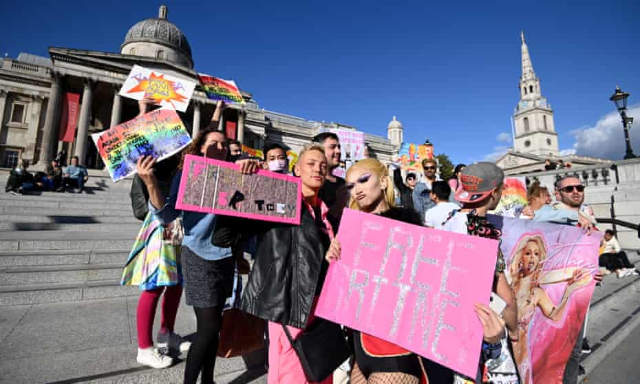 Britney Spears supporters are seen during a #FreeBritney rally on 29 September in London.
