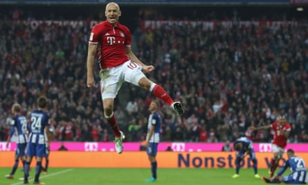 Bundesliga Round Up Bayern Munich Two Clear After Beating Hertha Berlin Bundesliga The Guardian Bundesliga Round Up Bayern Munich Two Clear After Beating Hertha Berlin Bundesliga The Guardian