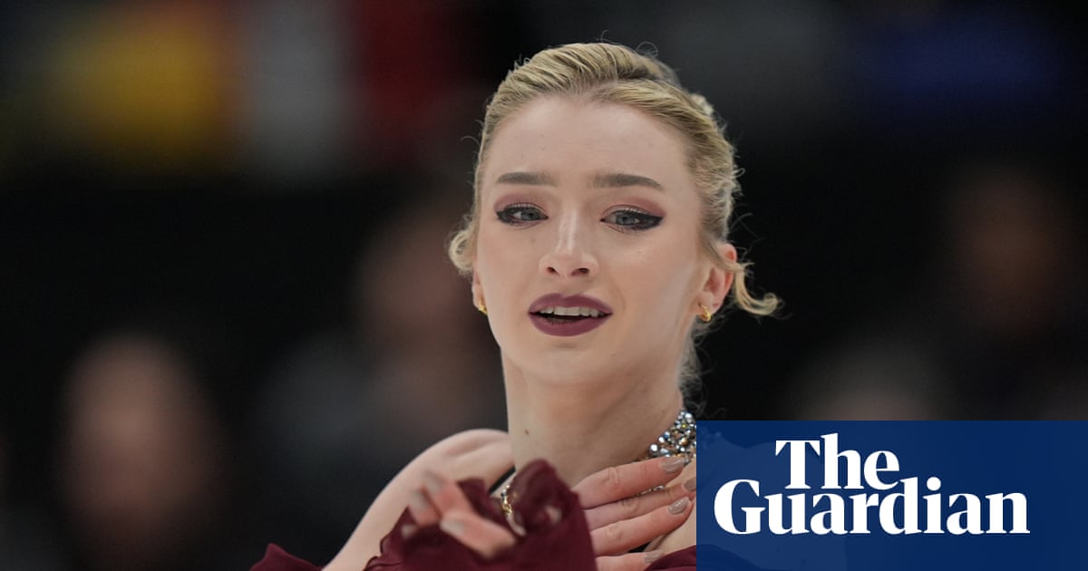 Amber Glenn sets US short program record to edge Alysa Liu at nationals