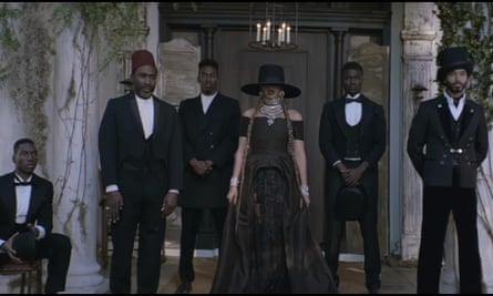 beyonce black dress formation 24 Beyonc Halloween Costume Ideas to Help You Run the World