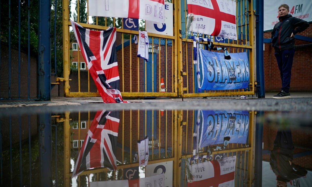 Britain Is Facing A Stark Choice So Why Are So Many People Tuning Out Brexit The Guardian