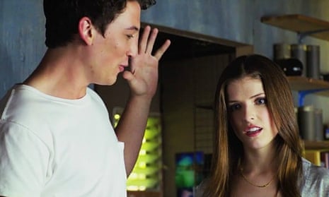 Miles Teller and Anna Kendrick in Get A Job.