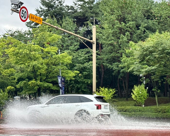 Weather tracker: Warm Yellow Sea strengthens storms in South Korea