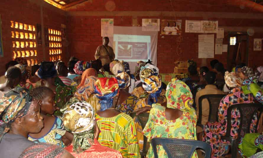 A town-hall meeting of the ICC with women’s groups in Bossembele, in 2010