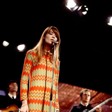 Francoise Hardy perform in London, 1968.