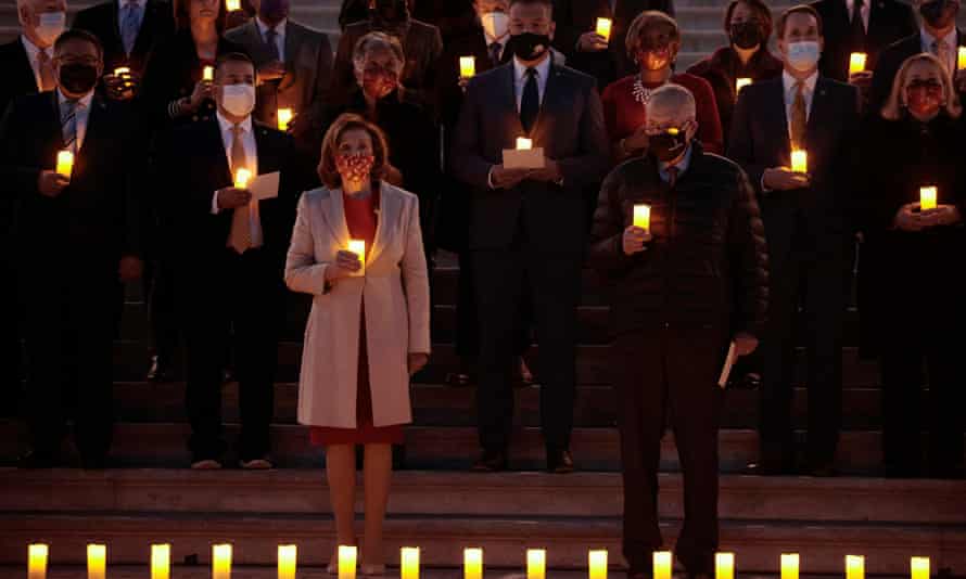 Congressional Moment Of Silence Held For 800,000 American Lives Lost To COVID-19WASHINGTON, DC - DECEMBER 14: Speaker of the House Nancy Pelosi (D-CA) and Senate Majority Leader Charles Schumer (D-NY) participate in a moment of silence for the 800,000 American lives lost to COVID-19 on December 14, 2021 in Washington, DC. Cases in the United States continue to rise amidst the holiday season and the Omicron variant. (Photo by Anna Moneymaker/Getty Images)
