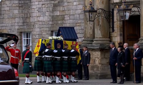 Queen Elizabeth's coffin is carried into the Palace of Holyroodhouse