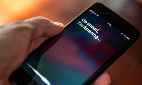 Apple listens to some Siri recordings to make it better - CNET