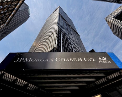 US Consumer Spending Resilience Amid High Rates | Seller Financing & Demand Outlook