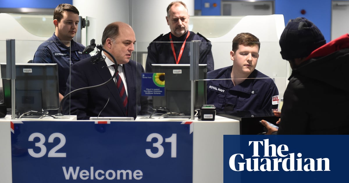 Just nine passengers detained at Heathrow during Border Force strike