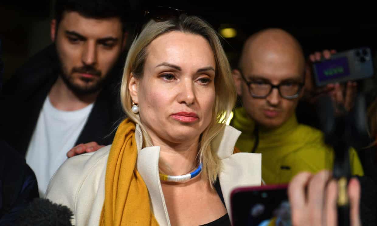 Russian TV producer ‘extremely concerned’ for safety after protest live on air (theguardian.com)