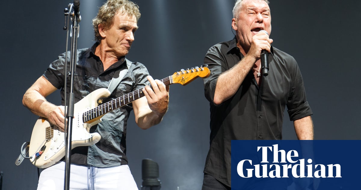Stomping Singalongs And Toilet Trouble As Cold Chisel Wreck The
