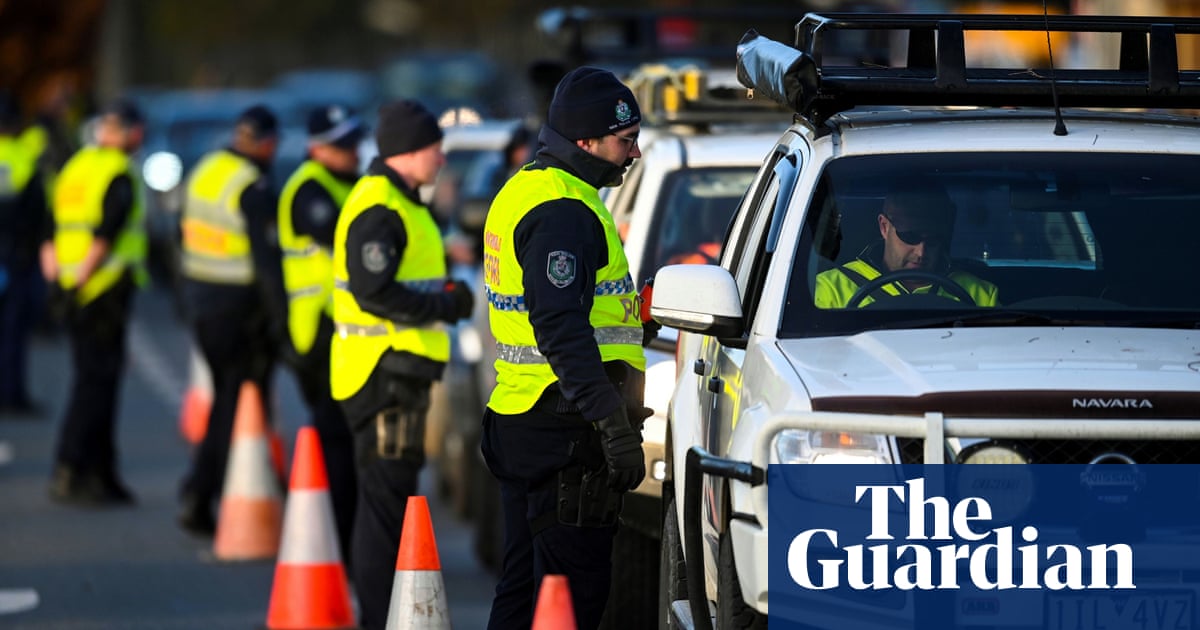 Victoria-NSW border communities brace for ‘enormous heartache’ as lockdown measures loom