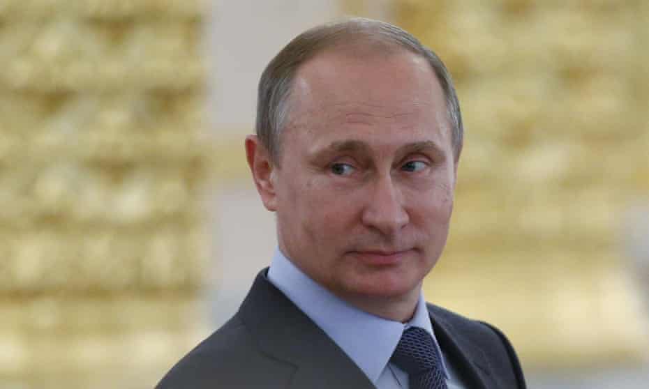 The Russian agency reportedly hires many people to write supportive comments about Vladimir Putin.