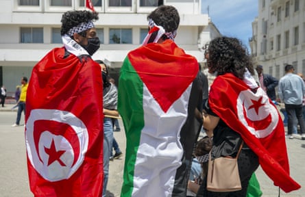 A pro-Palestinian demonstration in Tunisia held on Saturday to protest against Israeli attacks on the Gaza Strip, despite lockdown restrictions.