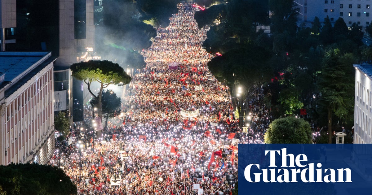 ‘We want a new Albania’: protests against Jared Kushner-backed resort turn anger on government