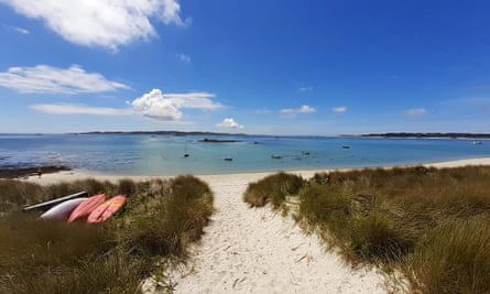 St Martin’s Campsite is close to the beach.