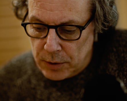 Ian Russell in Molly vs the Machines.