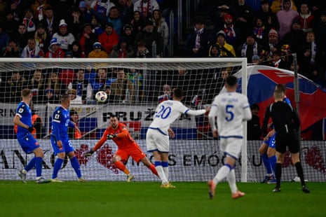 Veldin Hodza equalises for Kosovo!