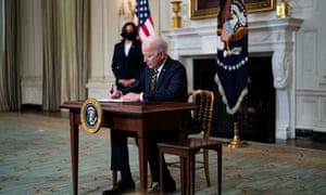 Biden Signs Order To Protect Us Supply Chains As Moderna Announces Progress On Vaccine Updates As It Happened Us News The Guardian Biden Signs Order To Protect Us Supply Chains As Moderna Announces Progress On Vaccine Updates As It Happened Us News The Guardian