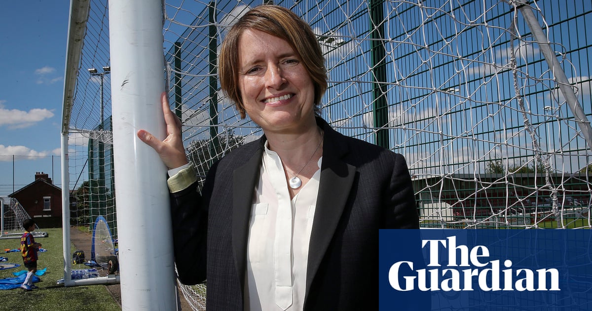 Kelly Simmons revels in smashing barriers for womens football