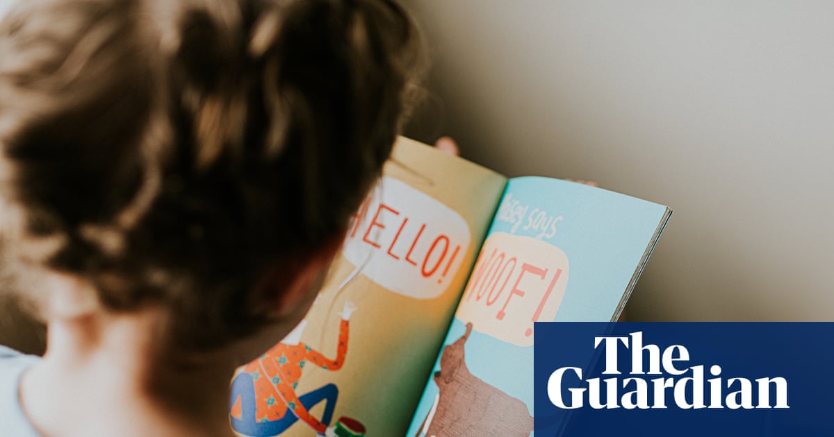 A British Childhood by Frank Cottrell-Boyce review – are we raising a bookless generation?