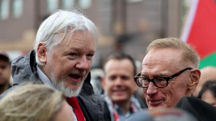 Julian Assange and Bob Carr at the rally