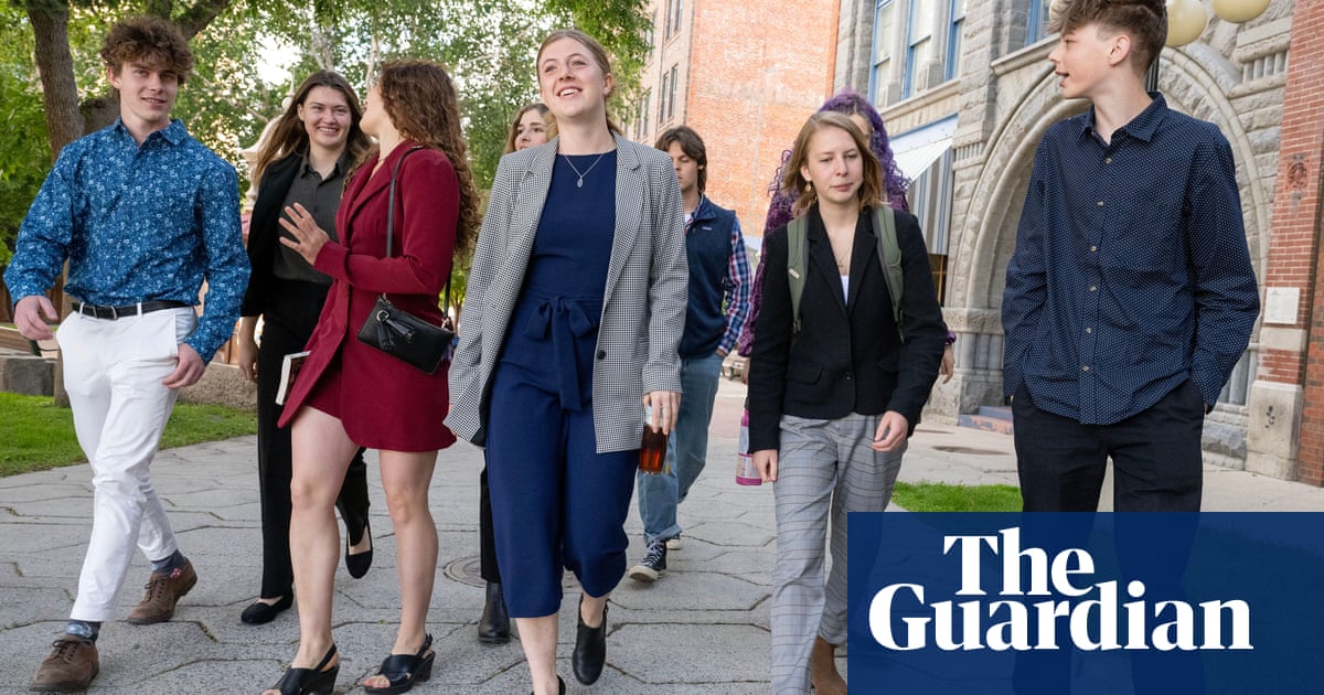‘Gamechanger’: judge rules in favor of young activists in US climate trial