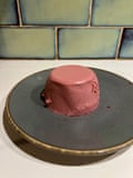 Raspberry panna cotta dari Cucina d'Italia