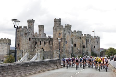 The peloton passes Conwy Castle on Friday