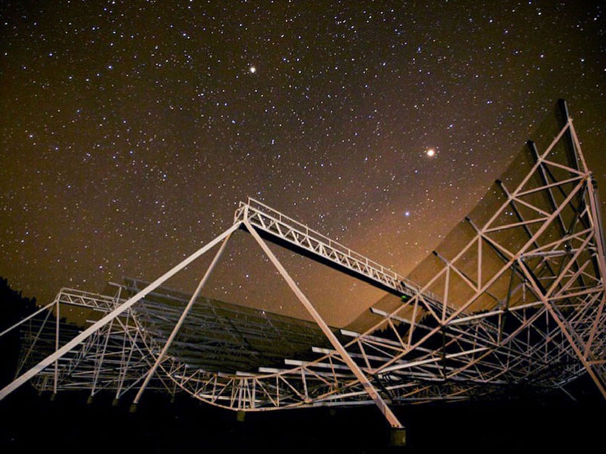 Mysterious fast radio bursts from deep space 'could be aliens ...