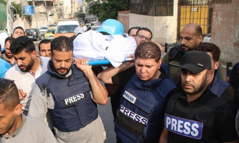 Almost 100 journalists killed and 400 imprisoned in 2023, says