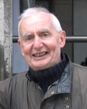 Photographer Peter Mitchell