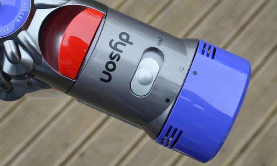 dyson v8 review