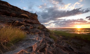 The Northern Land Council will host a meeting of traditional owners in coming weeks, saying it has a responsibility under the Aboriginal land rights act and the Kakadu park lease to ‘heed the distress calls from traditional owners’