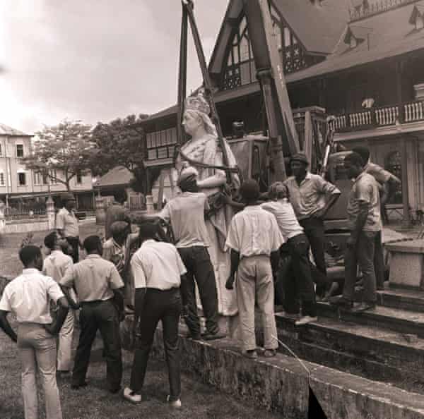 State of Independence.. Statue of Queen Victoria removed from Georgetown, Guyana, 1970.