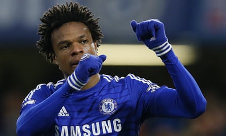 An inquiry has been lodged with Chelsea over the availability of Loïc Rémy.