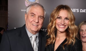Garry Marshall with Julia Roberts in 2010.